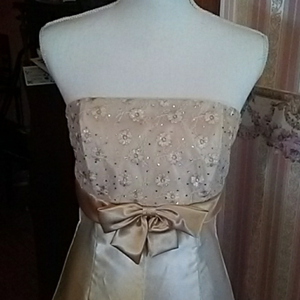 Summer  Bridemaid cream sparkly bodice short dress